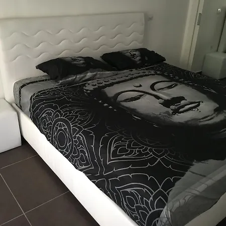 Agora Apartment Side